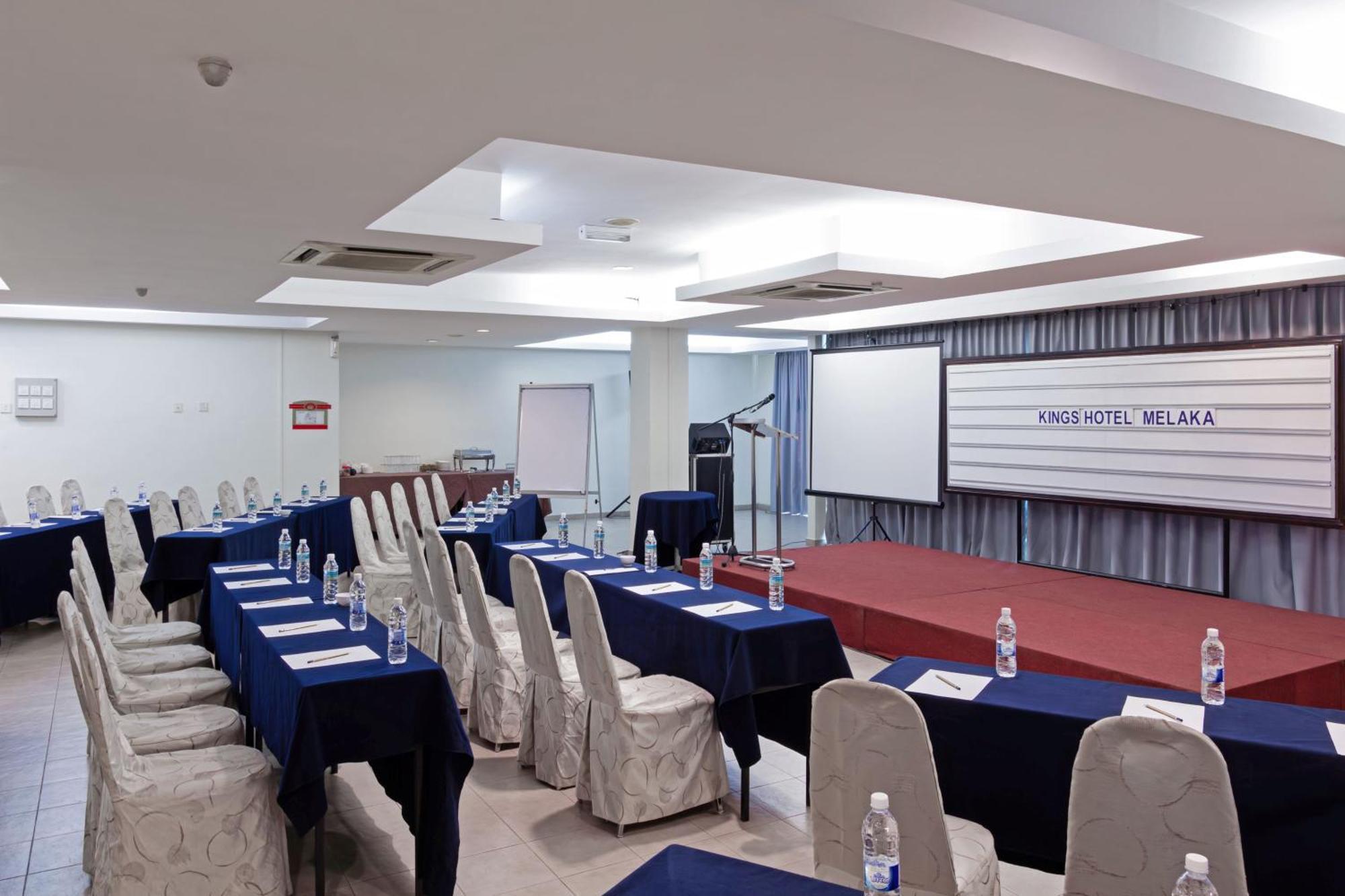 Kings Hotel Melaka Екстер'єр фото