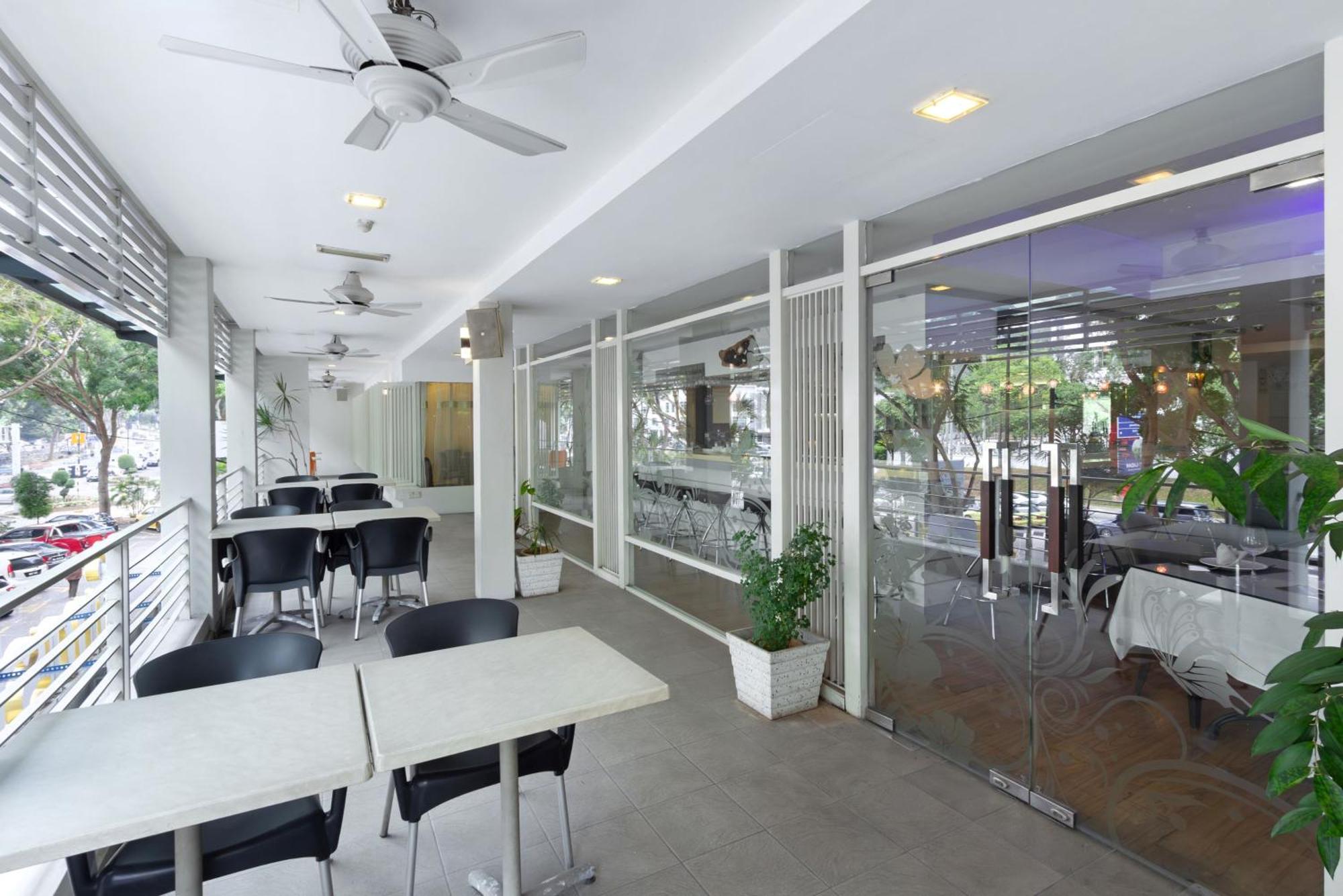 Kings Hotel Melaka Екстер'єр фото