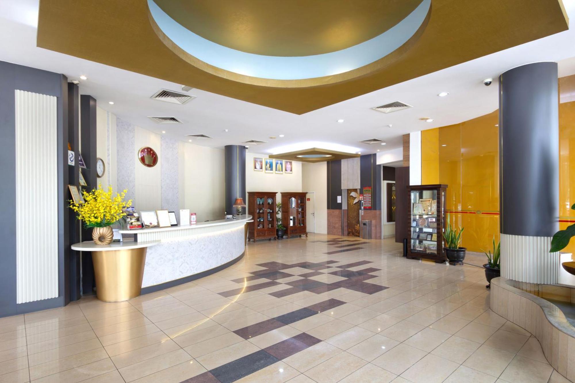 Kings Hotel Melaka Екстер'єр фото