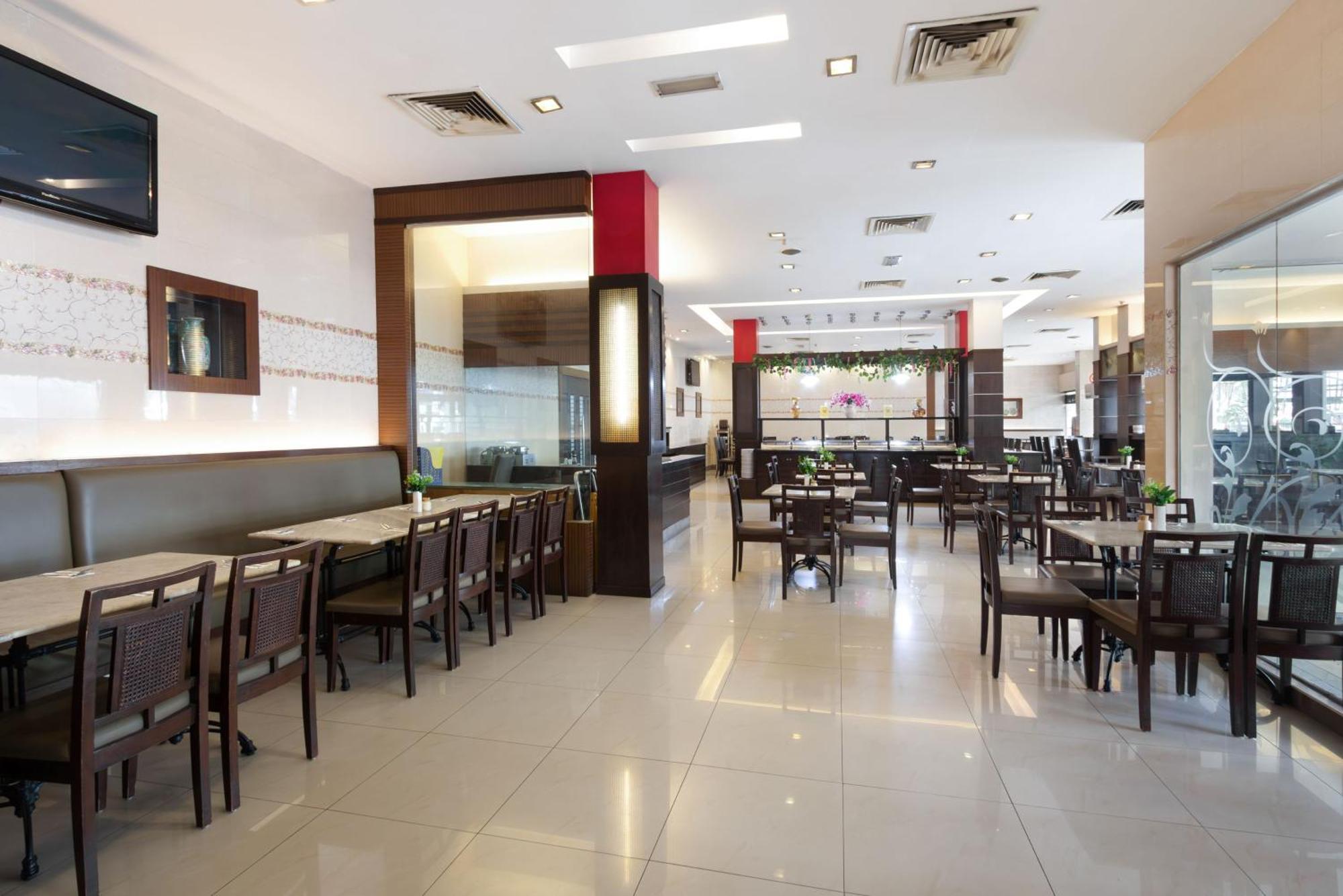 Kings Hotel Melaka Екстер'єр фото